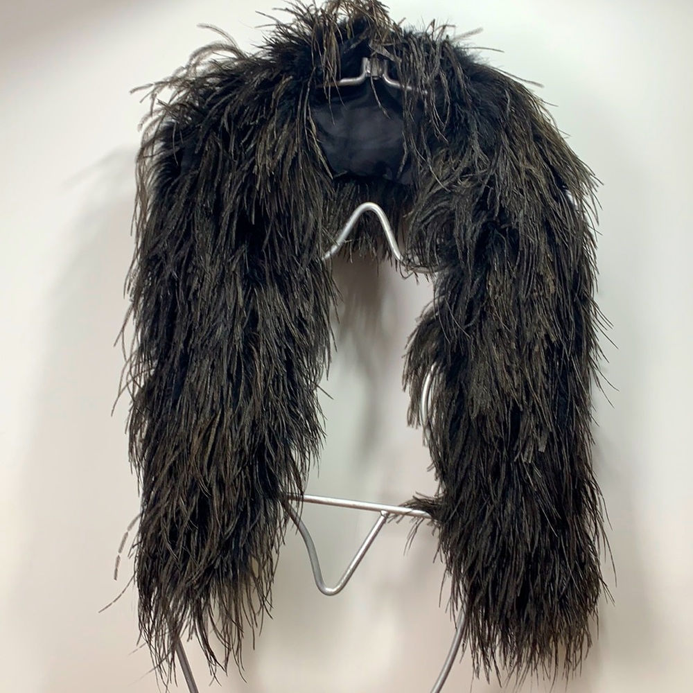 Vintage Bonwit Teller black ostrich boa Scarf